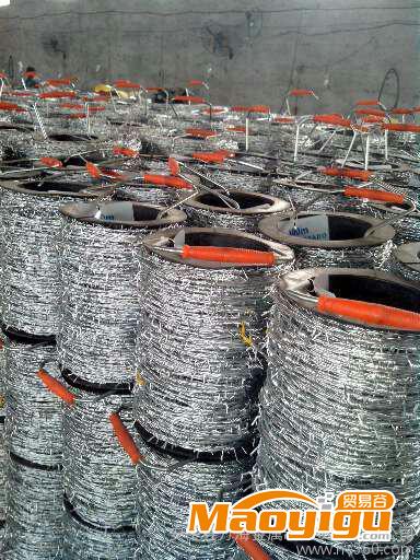 供应万海金属制品有限公司专业生产各种刺绳 刀片刺绳 高碳钢丝刺绳