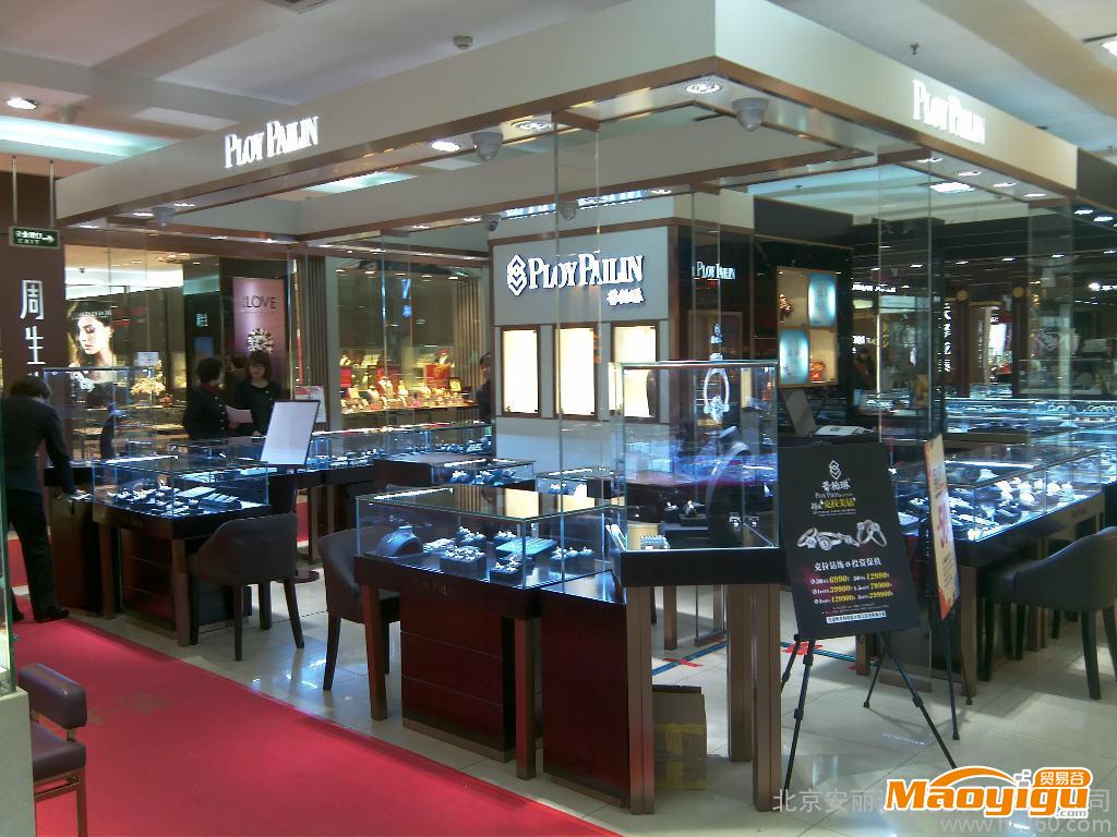 供应珠宝展柜木质烤漆展柜商业装修设计、展柜制作、北京展柜