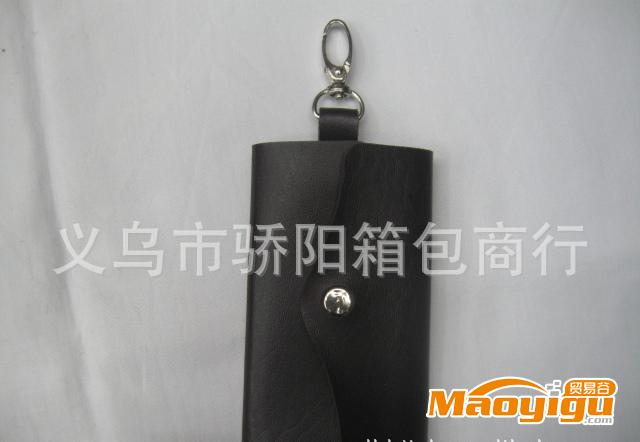 厂家直销最新流行款式PVC，PU皮钥匙扣包。