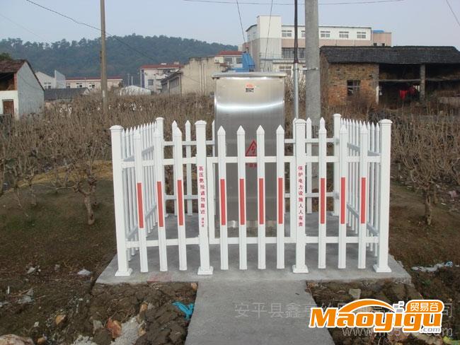 供应鑫亨金属网各种规格，客户要求供应各种规格pvc塑钢护栏