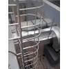 天津户外爬梯安装制作不锈钢材质户外爬梯不生锈。