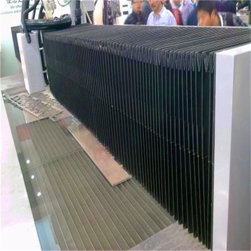 迪庆TH6350卧式加工中心防护罩结构设计