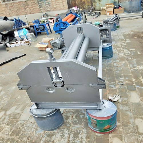 铜陵1.3米液压电动卷板机工厂出售