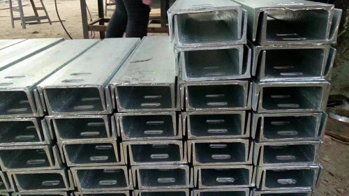 陕西q355b热轧扁钢加工厂：钢铁制品厂