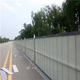 乌鲁木齐护栏围挡耐用廉价，乌鲁木齐市区主要路段围挡高度