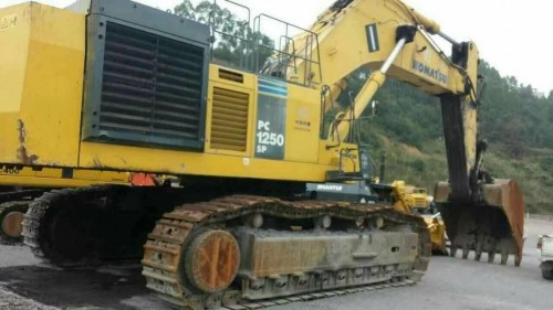 新闻：仁怀市日立挖掘机维修维护服务部