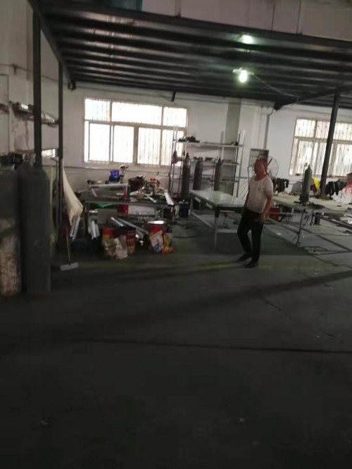 新闻：朝阳双扇铅屏风厂家√欢迎你！