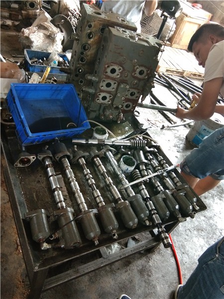 新闻：武冈市沃尔沃挖掘机维修温度高无力