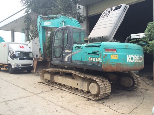 新闻：钦州市日立挖掘机维修发动机专业