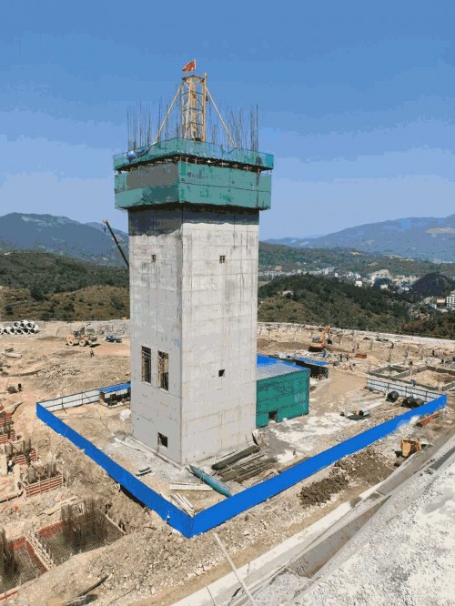 烟囱新建、台湾新竹50米烟囱新建公司欢迎来电咨询