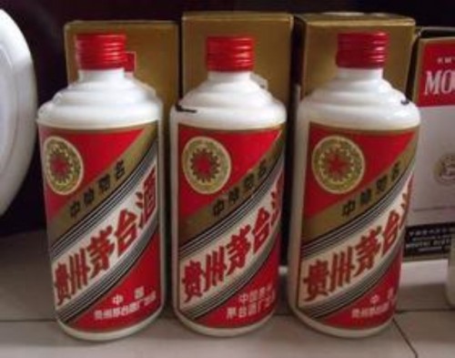 新闻:邯郸回收欧洲企业家茅台酒√回收88年铁盖茅台