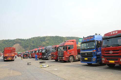 新闻:西安到襄樊工程设备运输怎么收费
