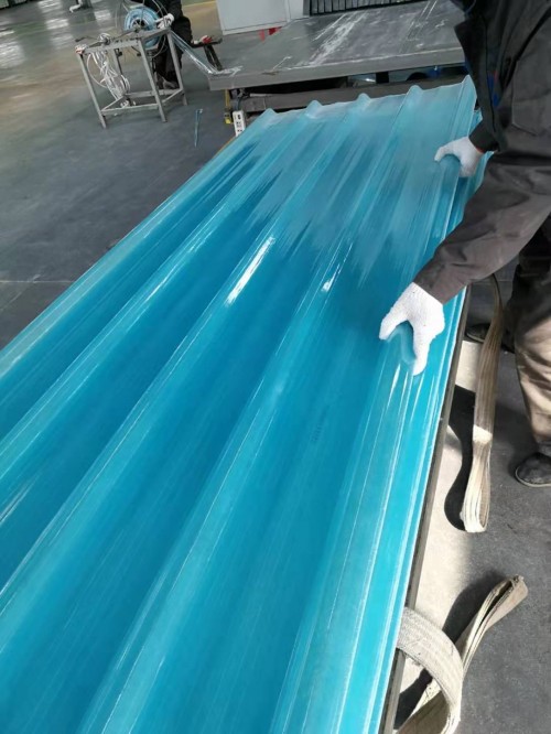 今日行情:辽宁铁岭艾珀耐特可溶型采光板生产厂家
